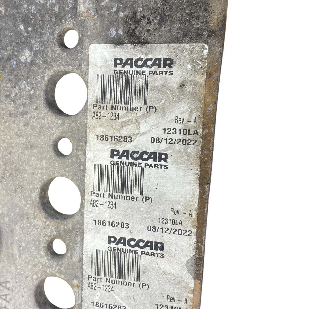 A82-1234 Genuine Paccar Lower Cab Step Assembly - Second Truck Parts