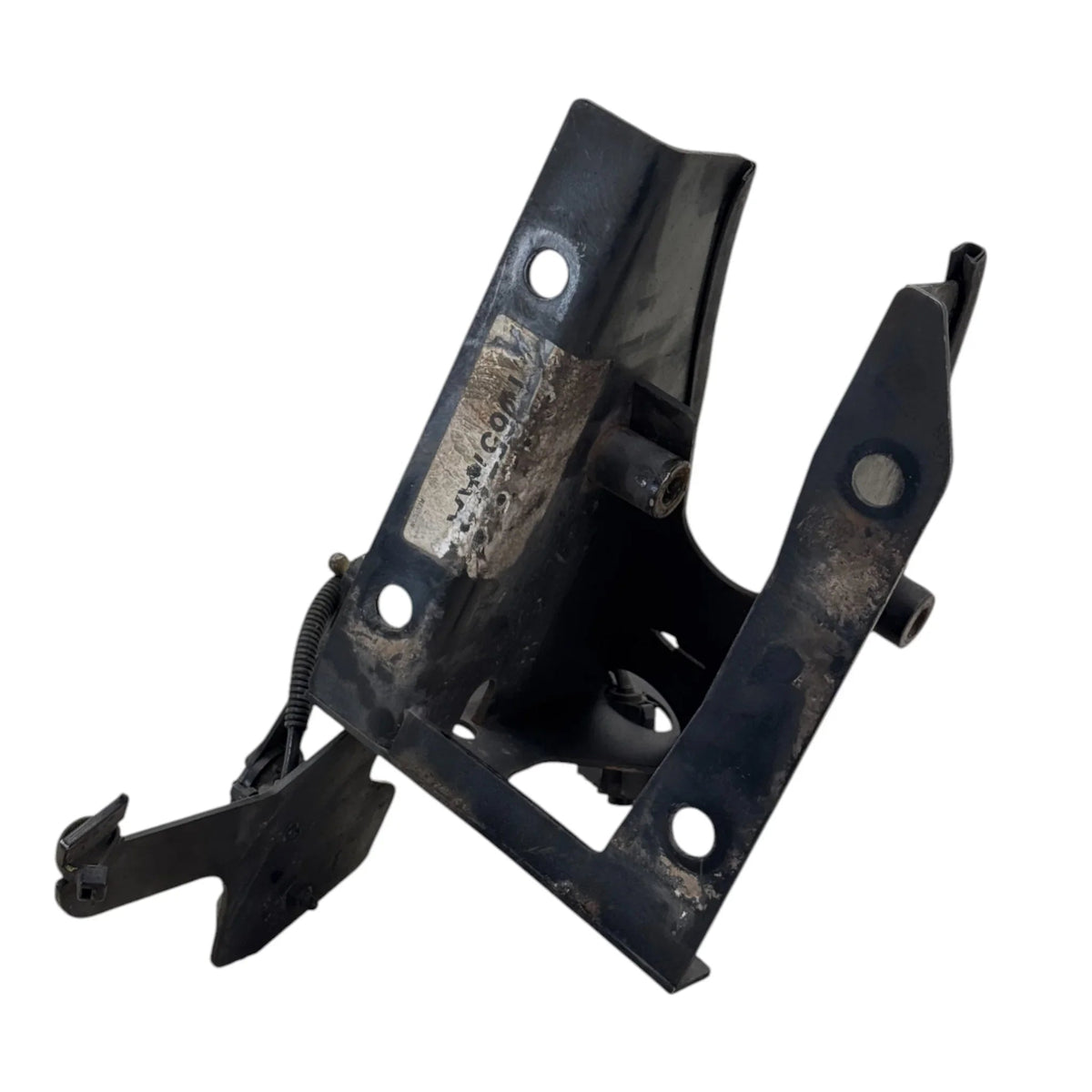 25521058 Genuine Paccar Left Fuel Tank Bracket - Second Truck Parts