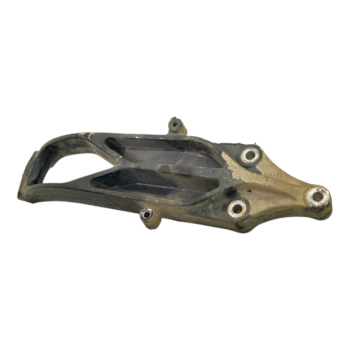 17MF4190M Genuine Mack Radiator Bracket
