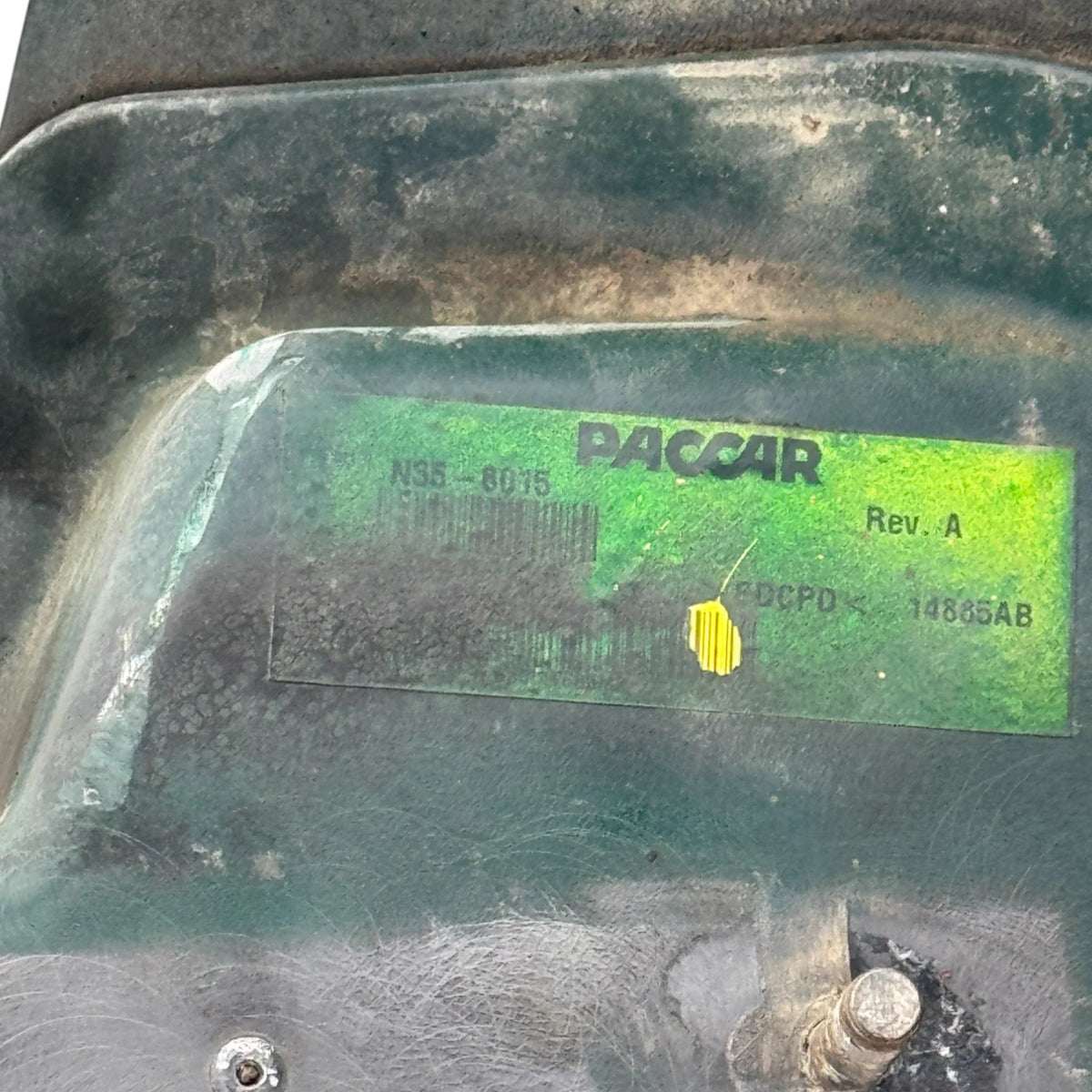 N35-6015 Genuine Paccar Green Left Hand Fender Extension - Second Truck Parts