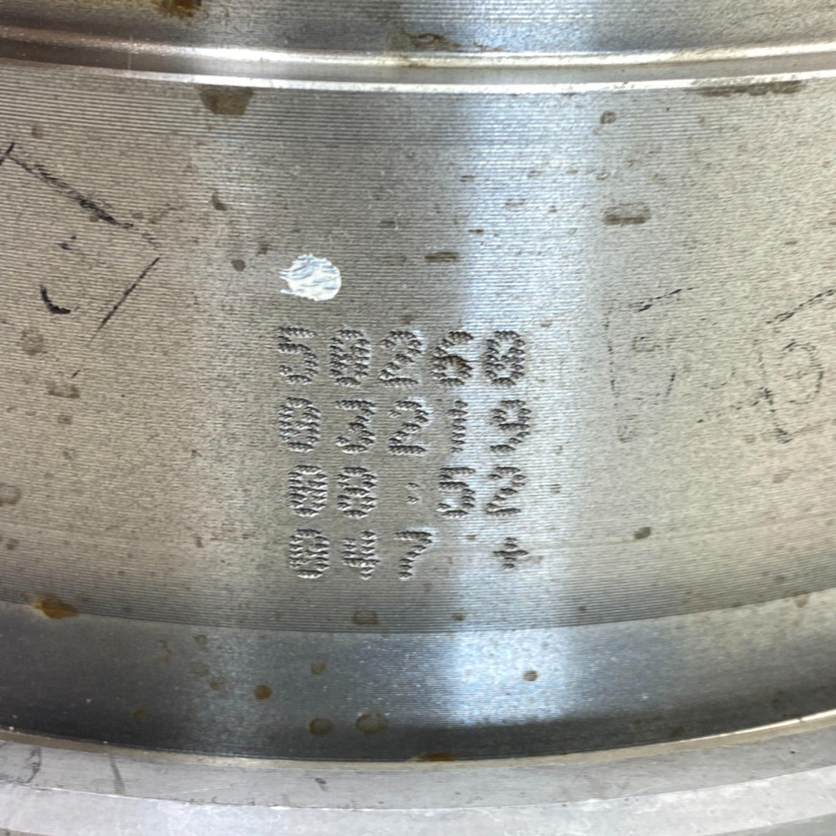 29535992 Genuine Allison Carrier And Bushing Assembly - Second Truck Parts