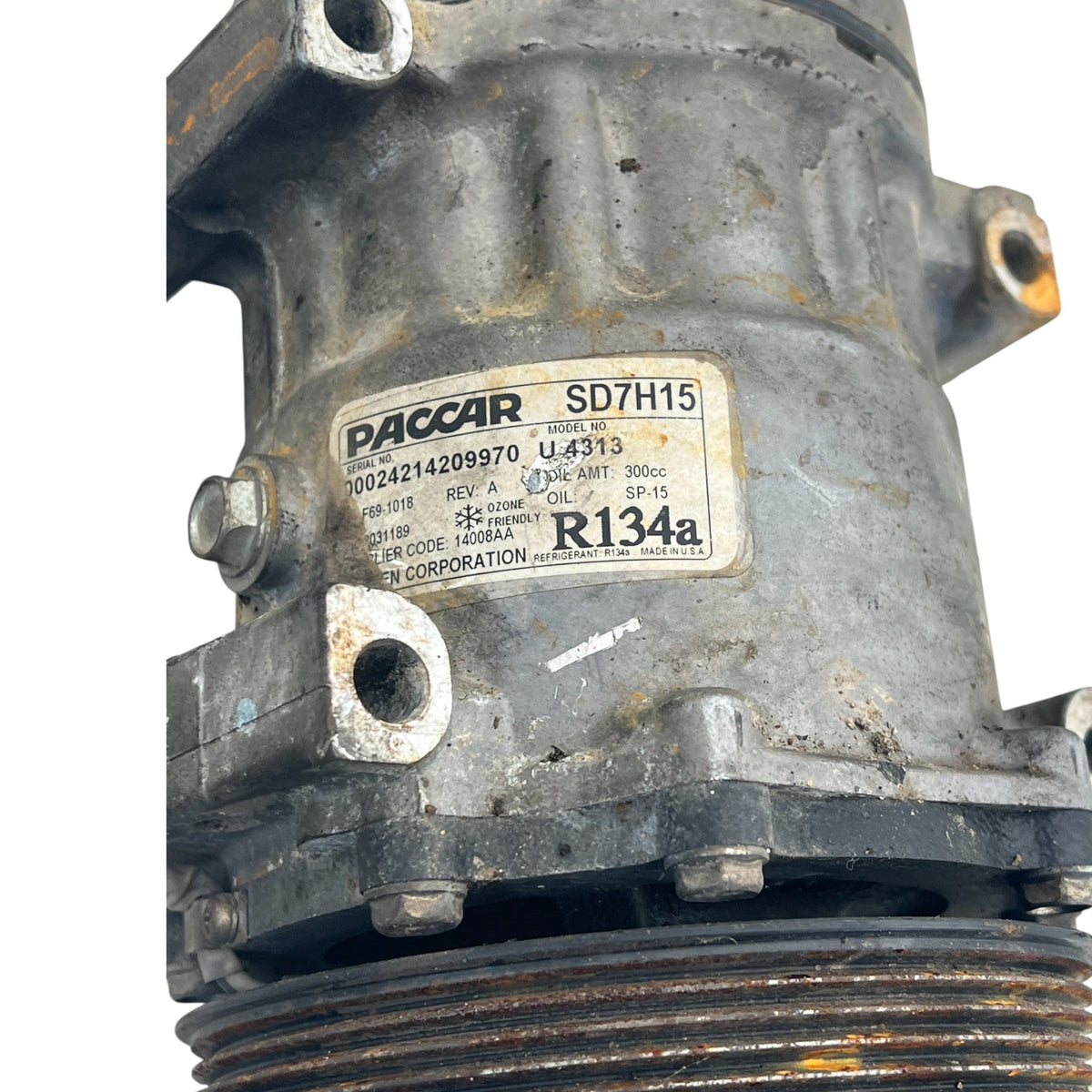 830.31096 Genuine Paccar A/C Compressor - A/C Compressors