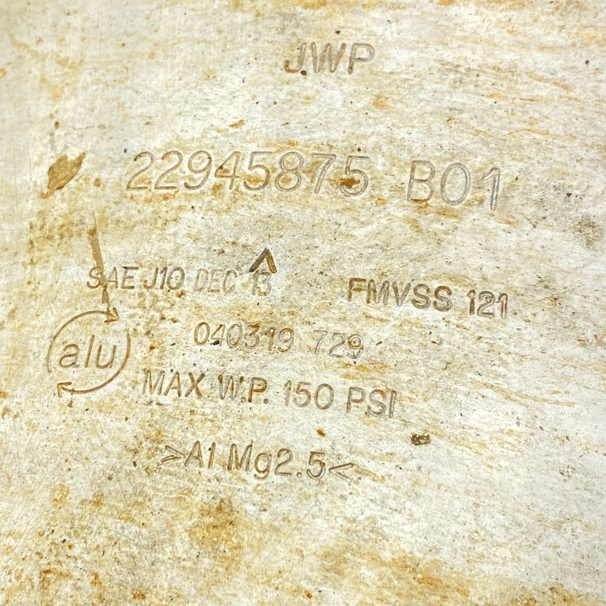 22945875 Genuine Mack Compressed Natural Gas Fuel Tank - Second Truck Parts
