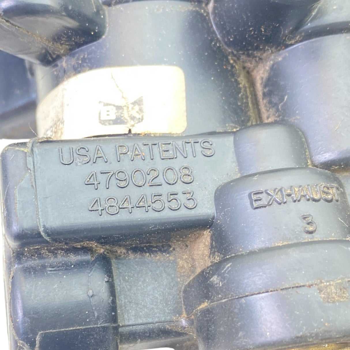 4844553 Genuine Bendix Dash Control Brake Valve - Second Truck Parts