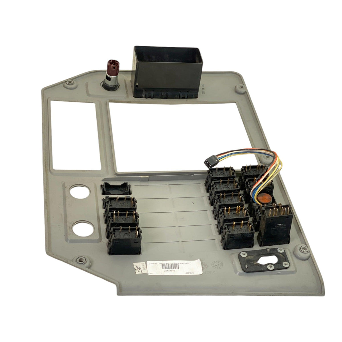 25137049 Genuine Mack Switch Panel - Second Truck Parts