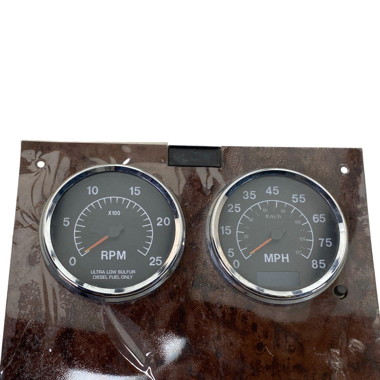 3817751C92 Genuine International Instrument Cluster - Second Truck Parts
