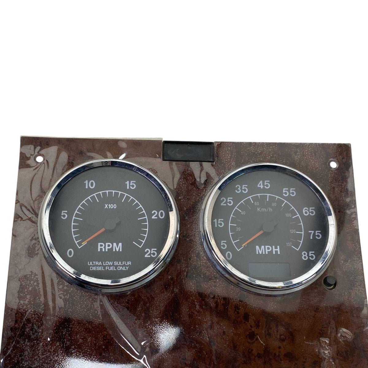 Genuine International Instrument Cluster - Instrument Clusters