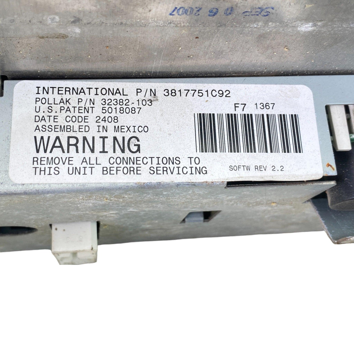 Genuine International Instrument Cluster - Instrument Clusters