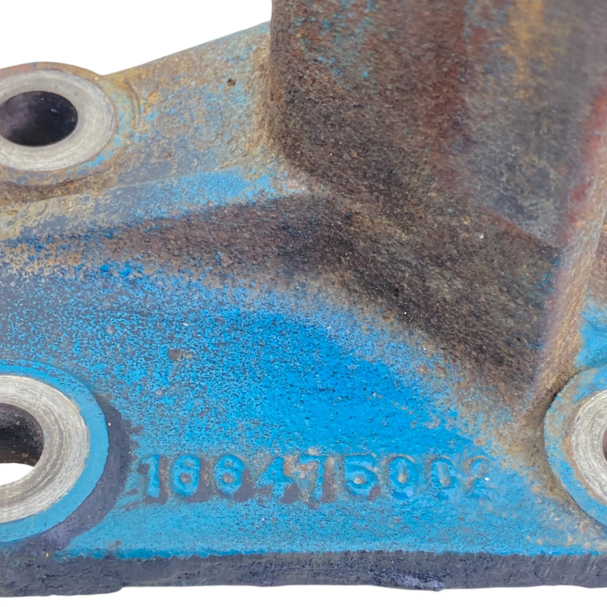 1664750C2 Genuine International Right Rear Engine Mounting Bracket - Second Truck Parts