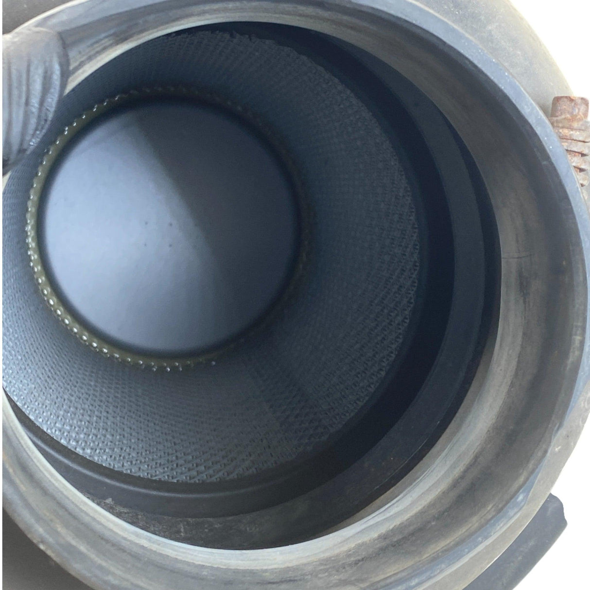 3551883C93 Genuine International Air Filter Housing - Second Truck Parts