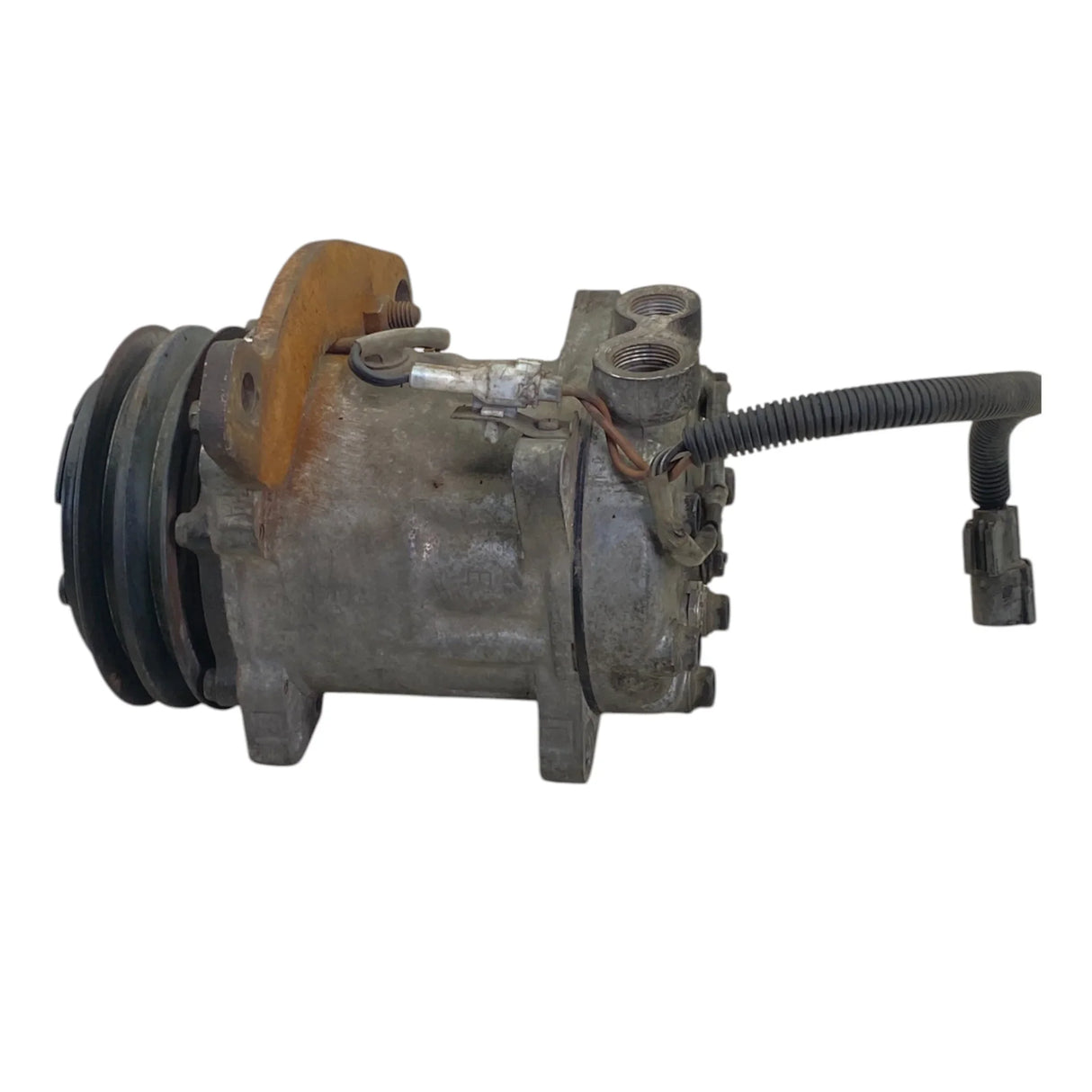 U4469 Genuine Senden Air Conditioner Compressor - Second Truck Parts