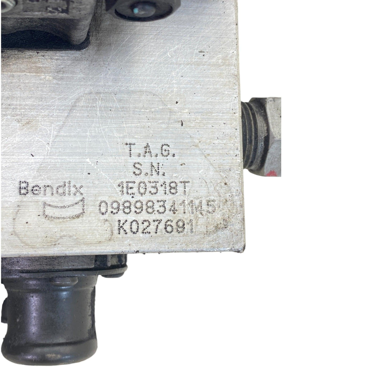 K027691 Genuine Bendix Air Dryer AD-IS - Second Truck Parts