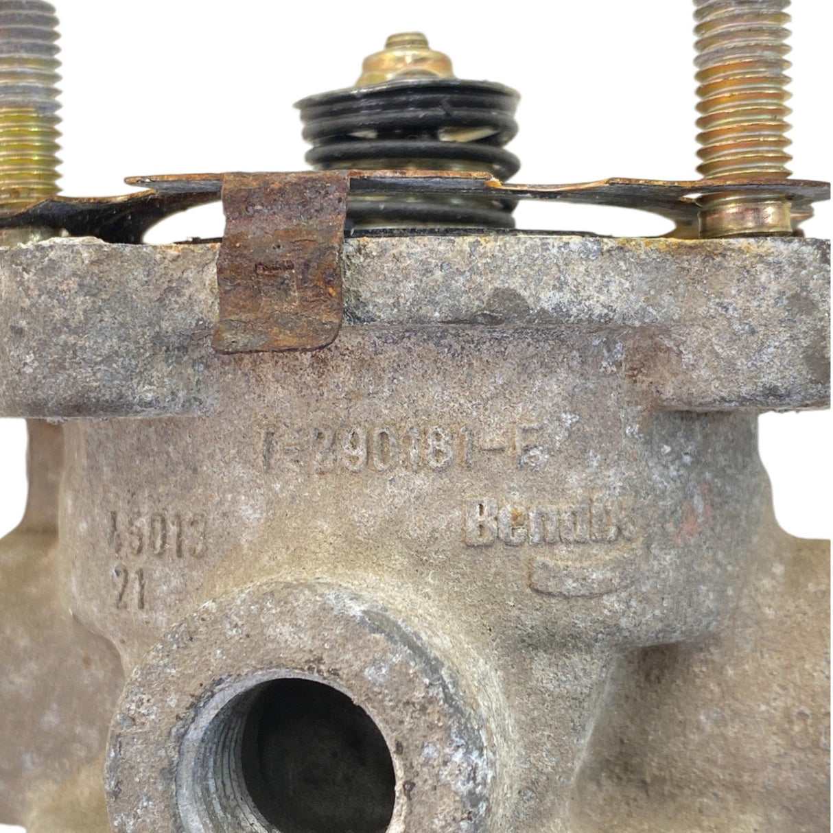 T-290181-F Genuine Bendix Dual Circuit Foot Brake Air Valve - Second Truck Parts