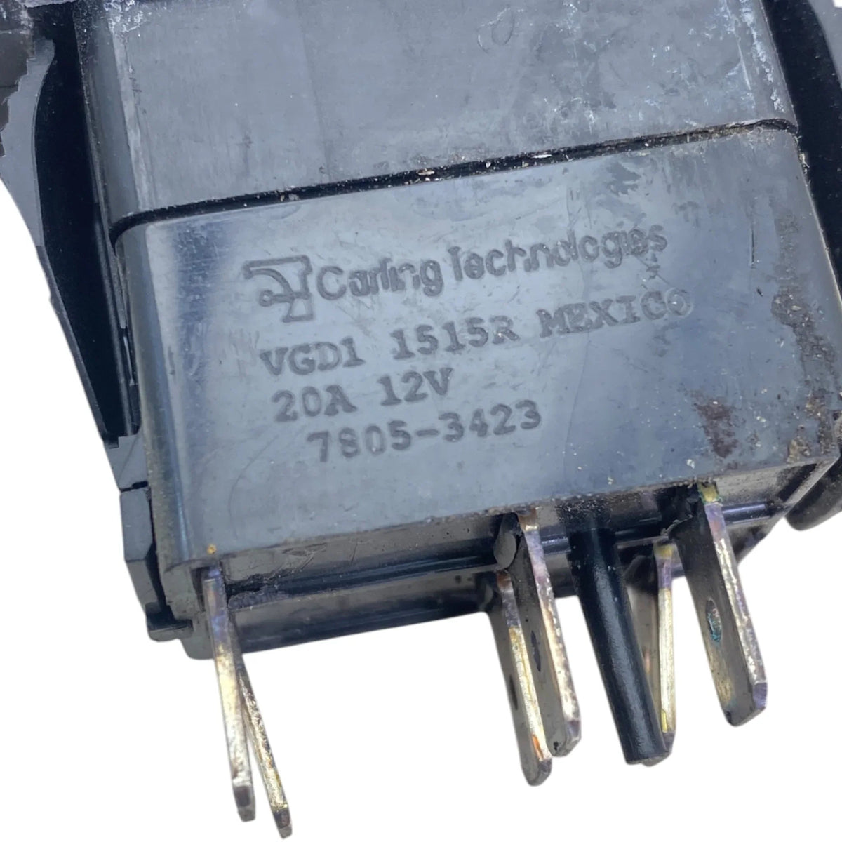 7805-3423 Genuine Paccar Headlight Switch - Second Truck Parts
