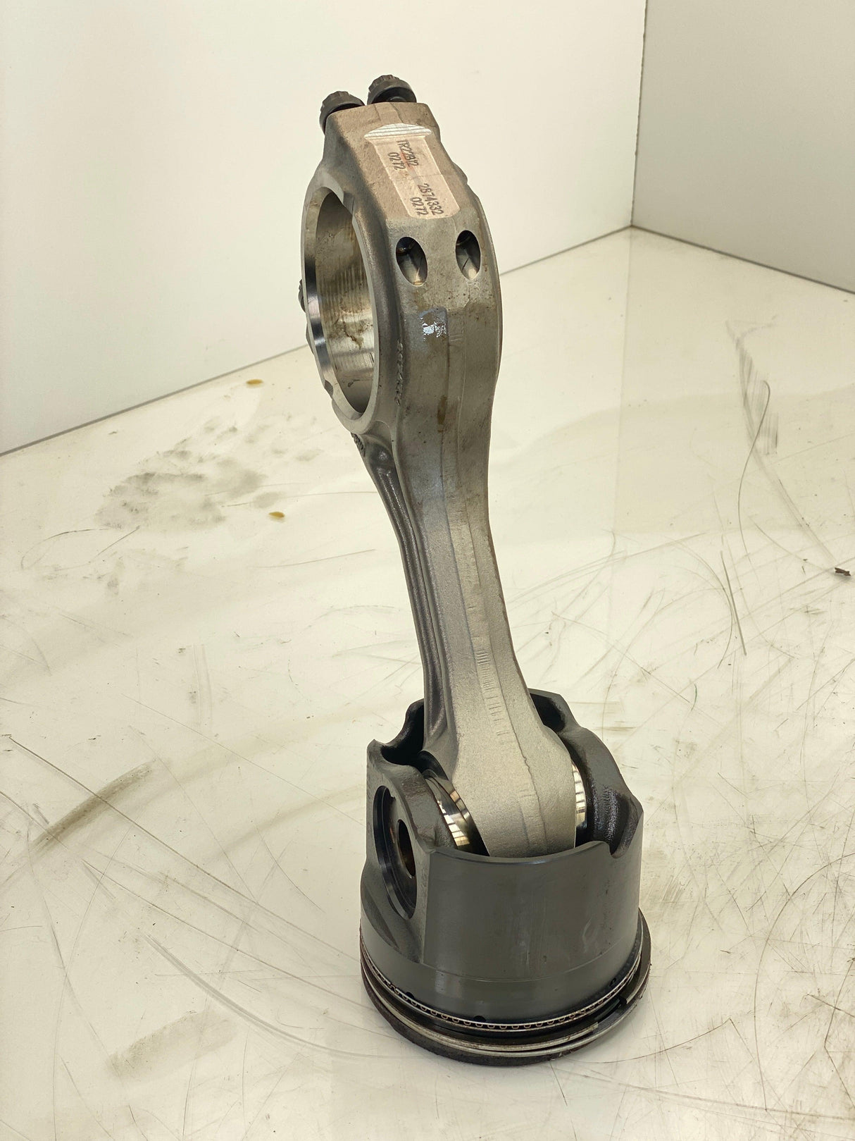 2874332 Genuien Cummins Connecting Rod & Piston - Second Truck Parts