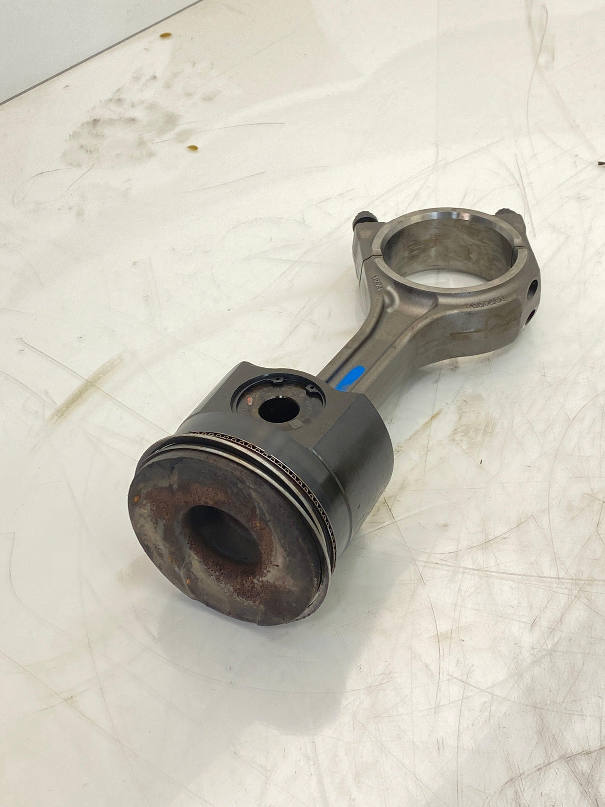 2874332 Genuien Cummins Connecting Rod & Piston - Second Truck Parts
