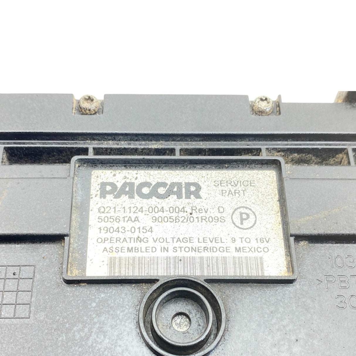 Q21-1124-004-004 Genuine Paccar ECM Primary Chassis Control Module - Second Truck Parts