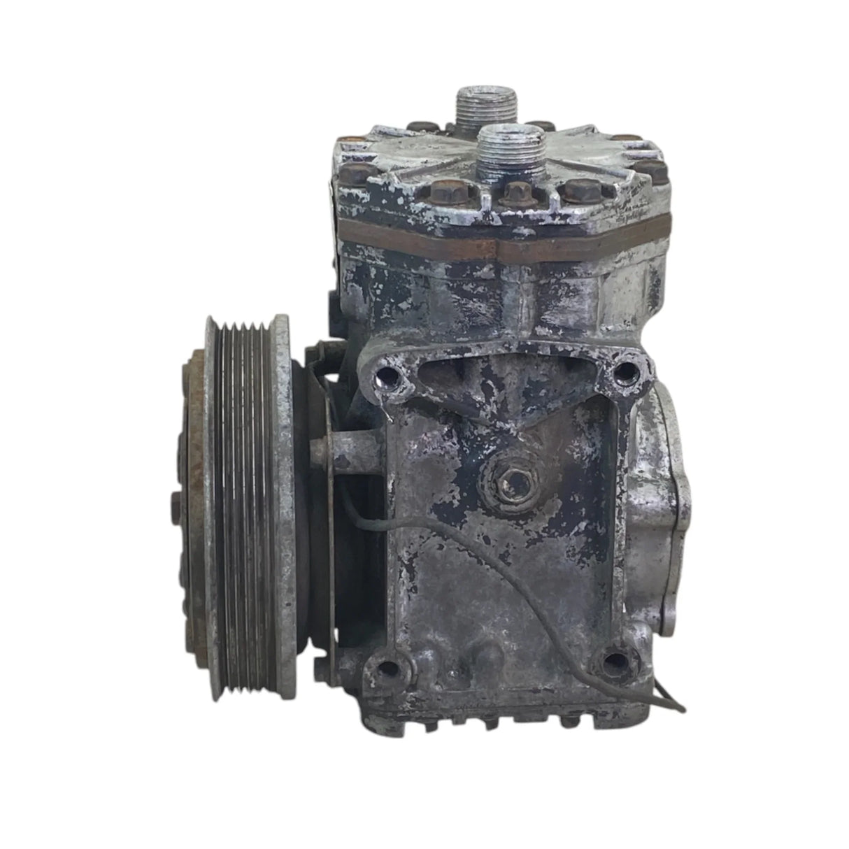 2000820C91 Genuine International Air Conditioner Compressor - Second Truck Parts