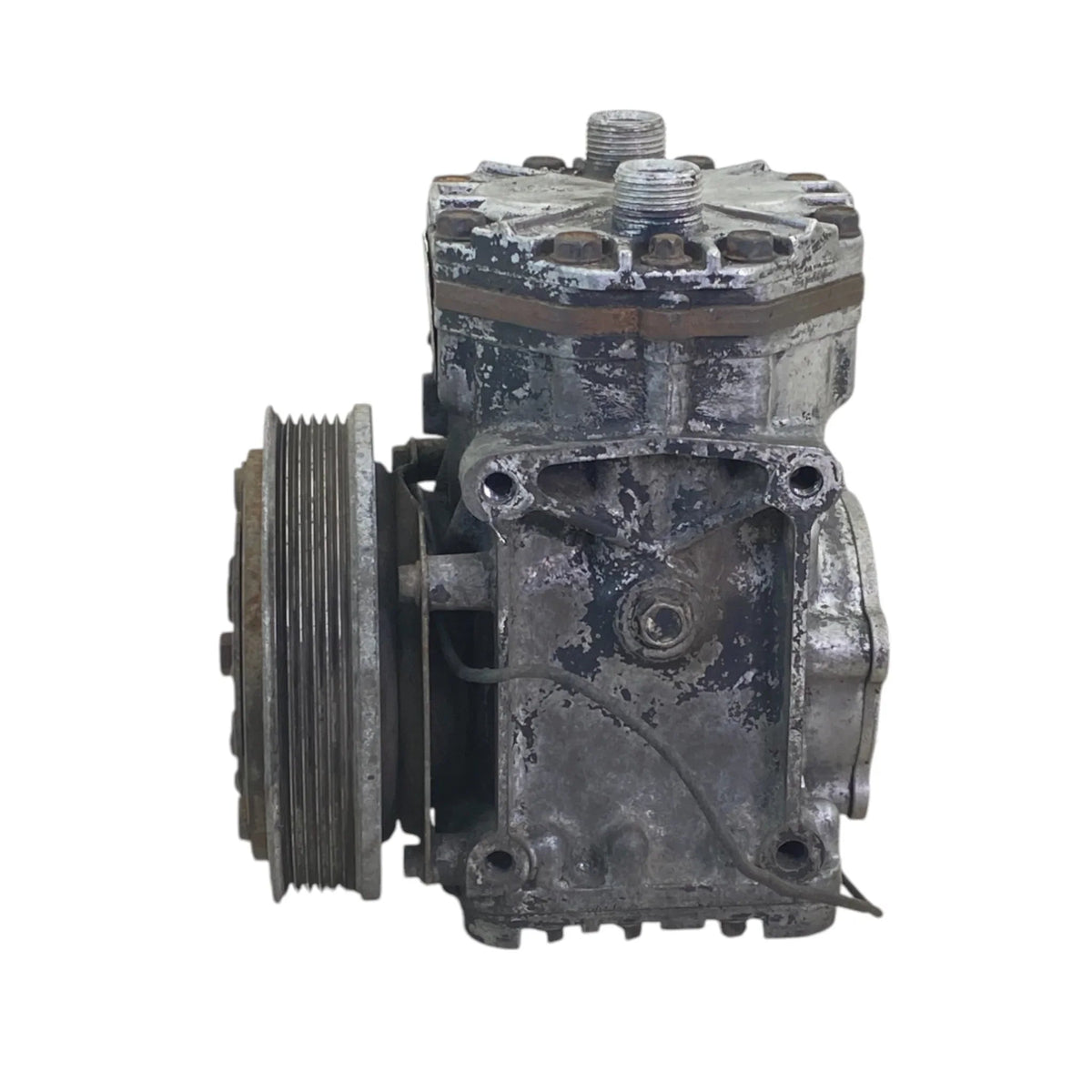 2000820C91 Genuine International Air Conditioner Compressor - Second Truck Parts