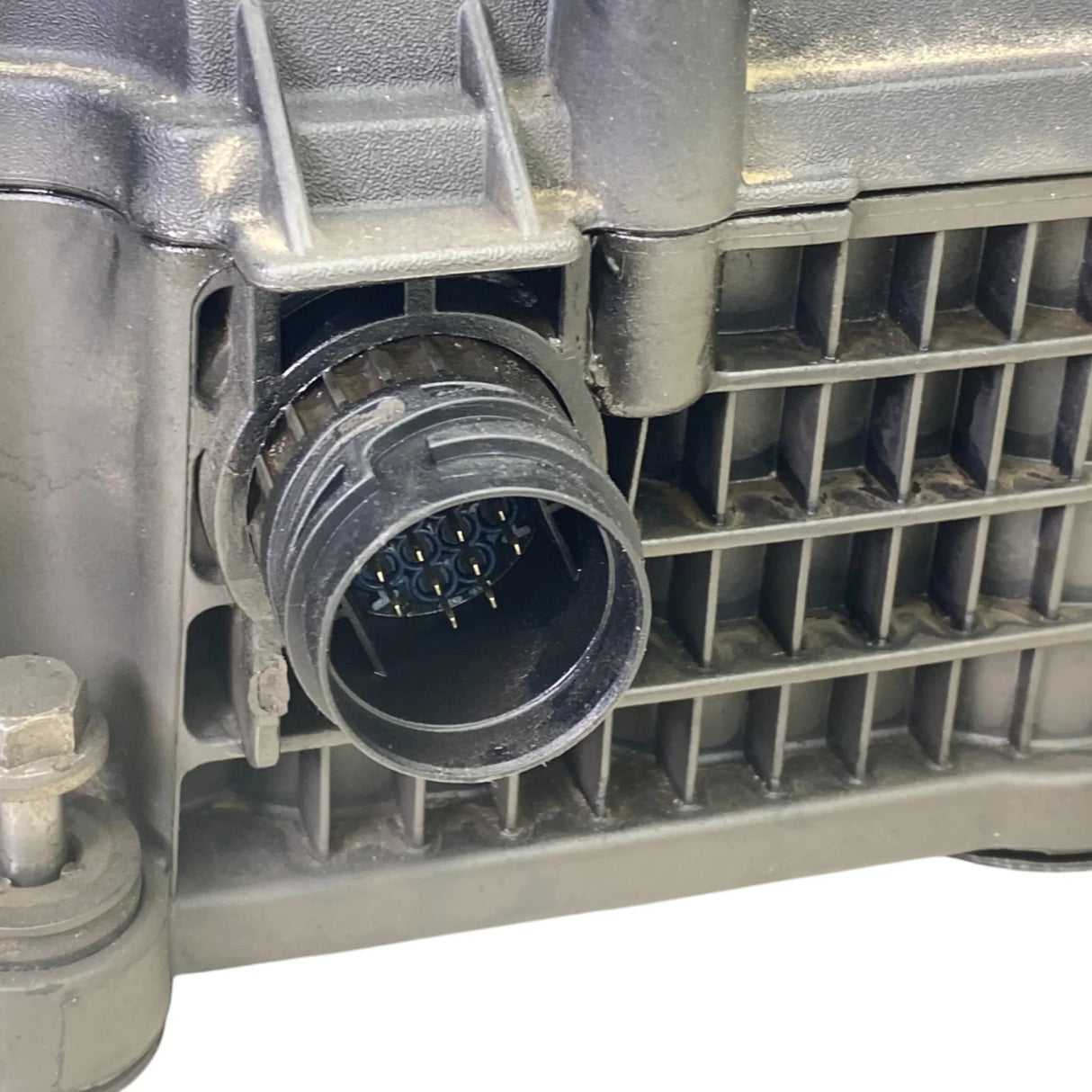 2272049PE Genuine Paccar Engine Valve Cover