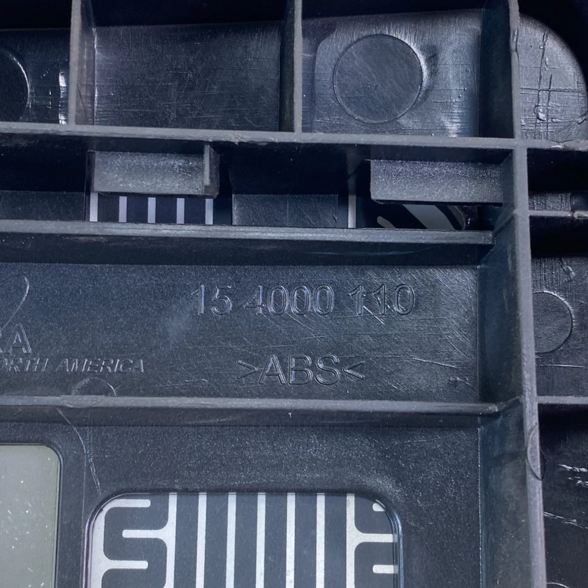 154000110 Genuine International Mirror Door Glass - Second Truck Parts