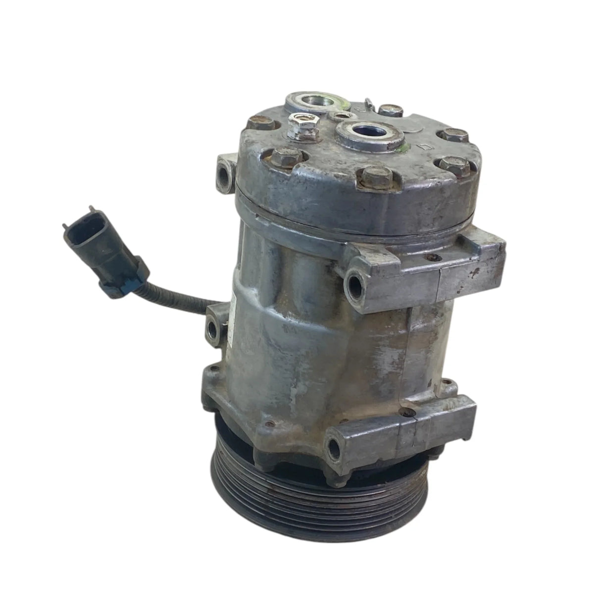 QP7H15-4417 Genuine Freightliner Air Conditioner Compressor - Second Truck Parts