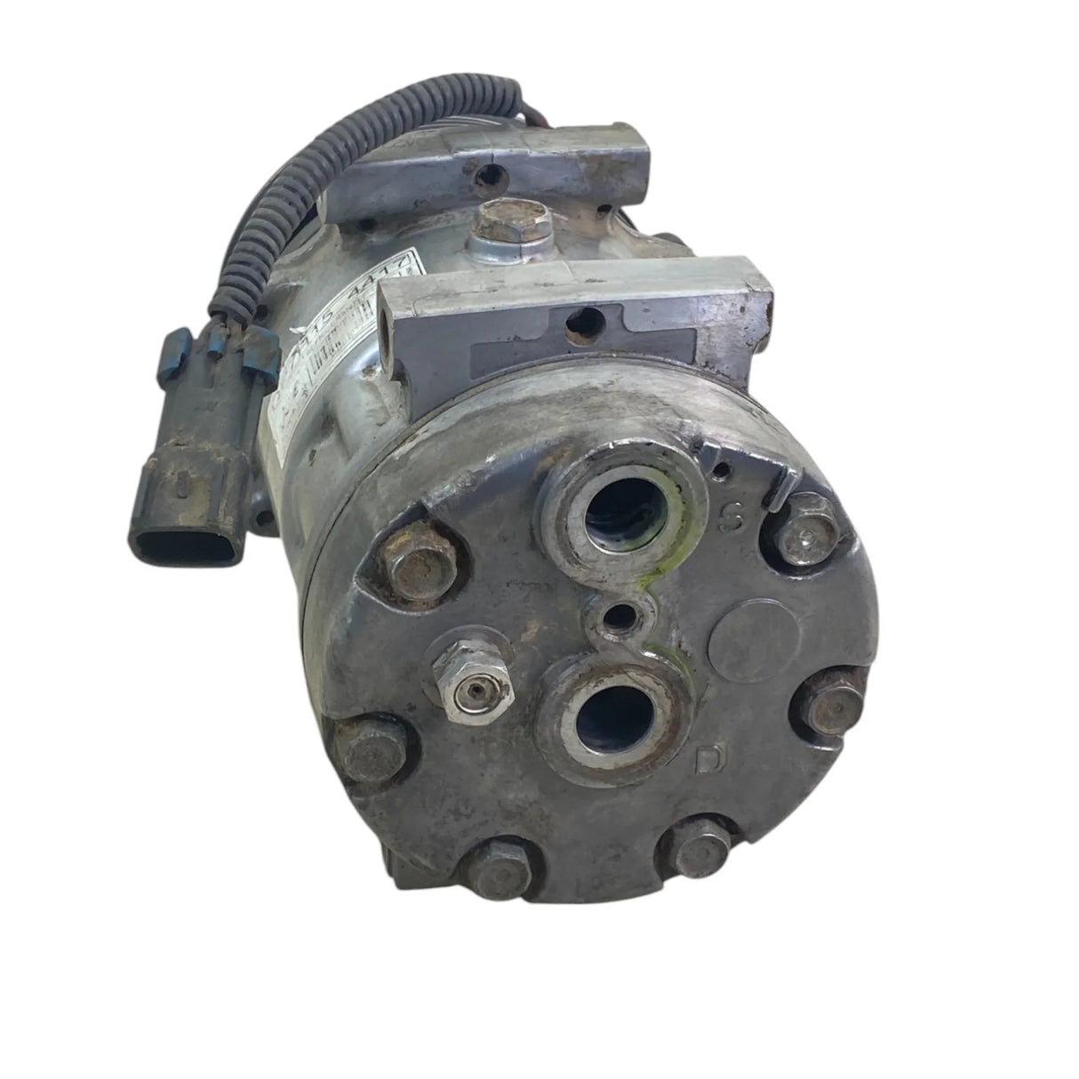 QP7H15-4417 Genuine Freightliner Air Conditioner Compressor - Second Truck Parts