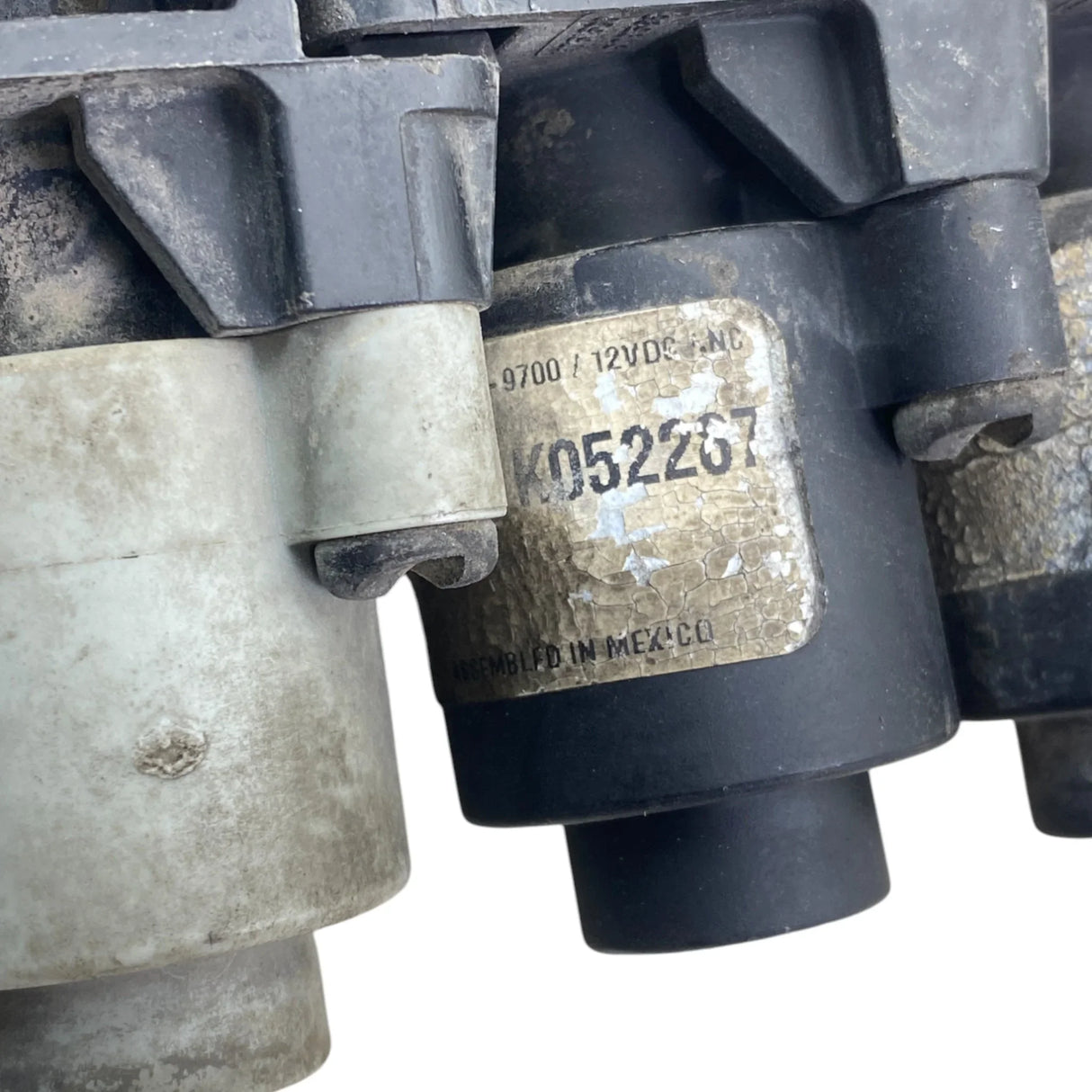 K063832 Genuine Bendix Brake Relay Valve