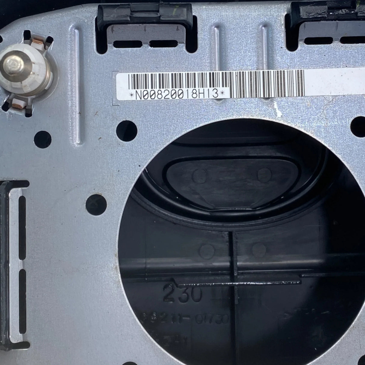 HH04-SW Genuine Hino Steering Wheel - Second Truck Parts
