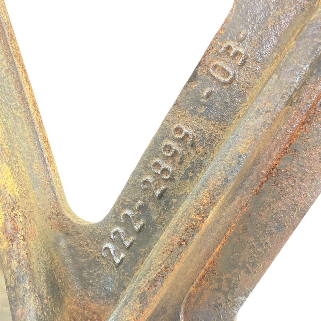 222-2899 Genuine Cat Engine Bracket - Second Truck Parts