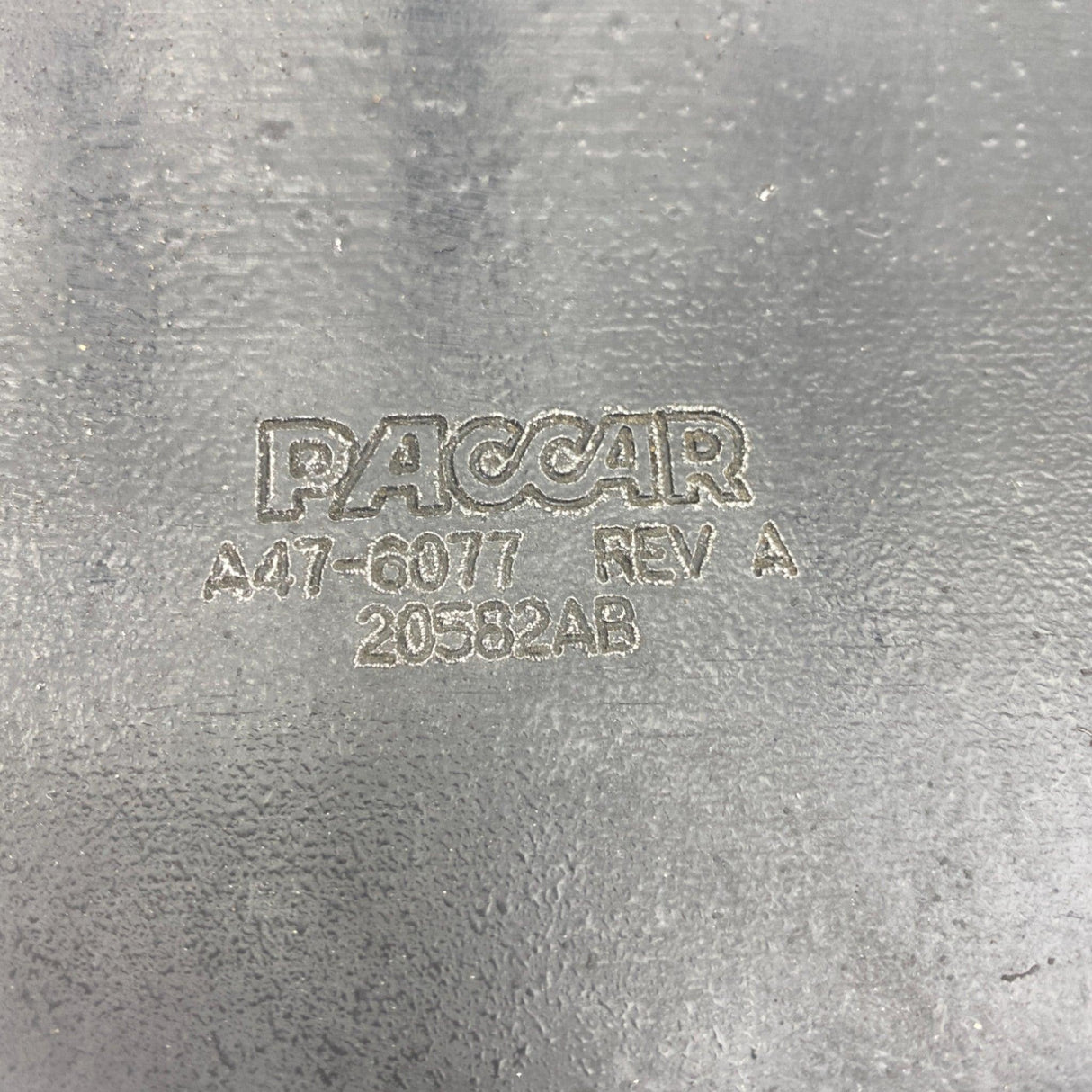 A47-6077 Genuine Paccar Left Support Structure Gusset - Second Truck Parts