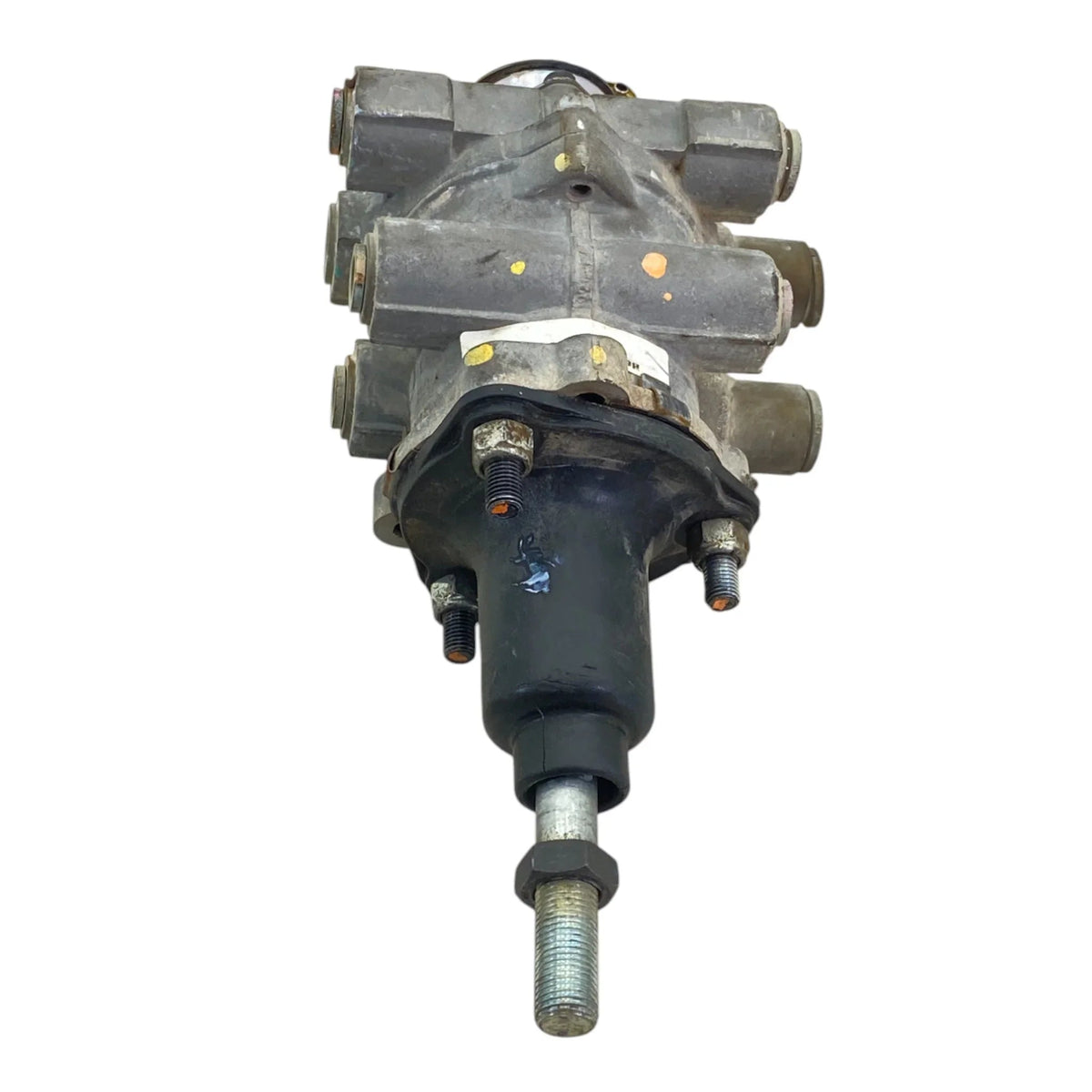 5006961 Genuine Bendix Foot Brake Valve - Second Truck Parts