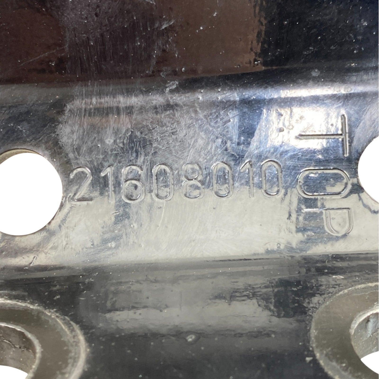 21608010 Genuine Volvo Bracket - Second Truck Parts