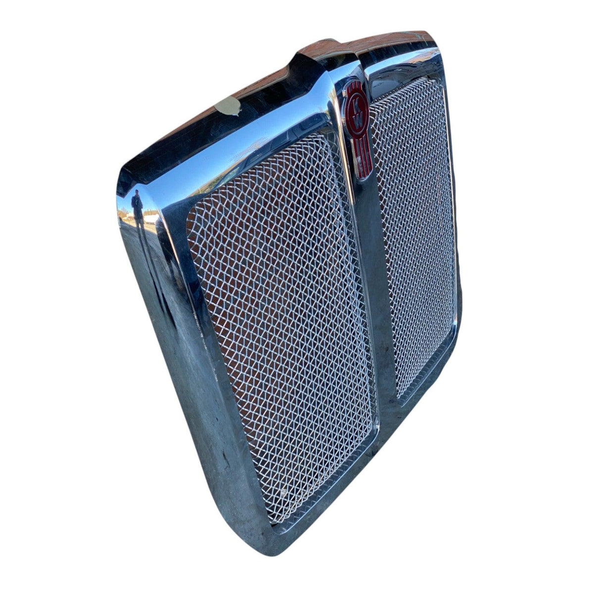 L29-6155-100 Genuine Kenworth Grille Frame - Second Truck Parts