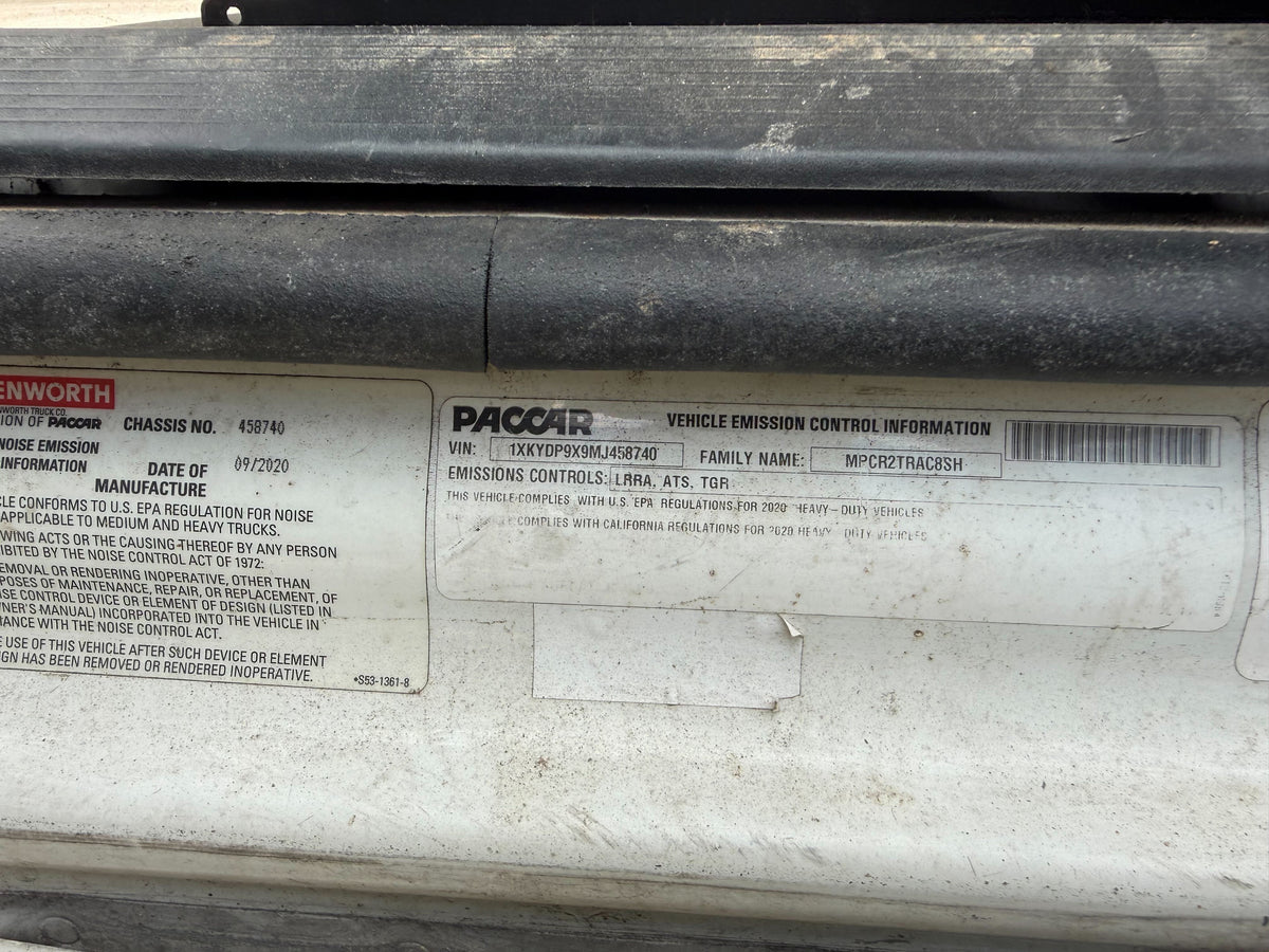 Genuine Kenworth White Cab T680 - Other Truck Parts