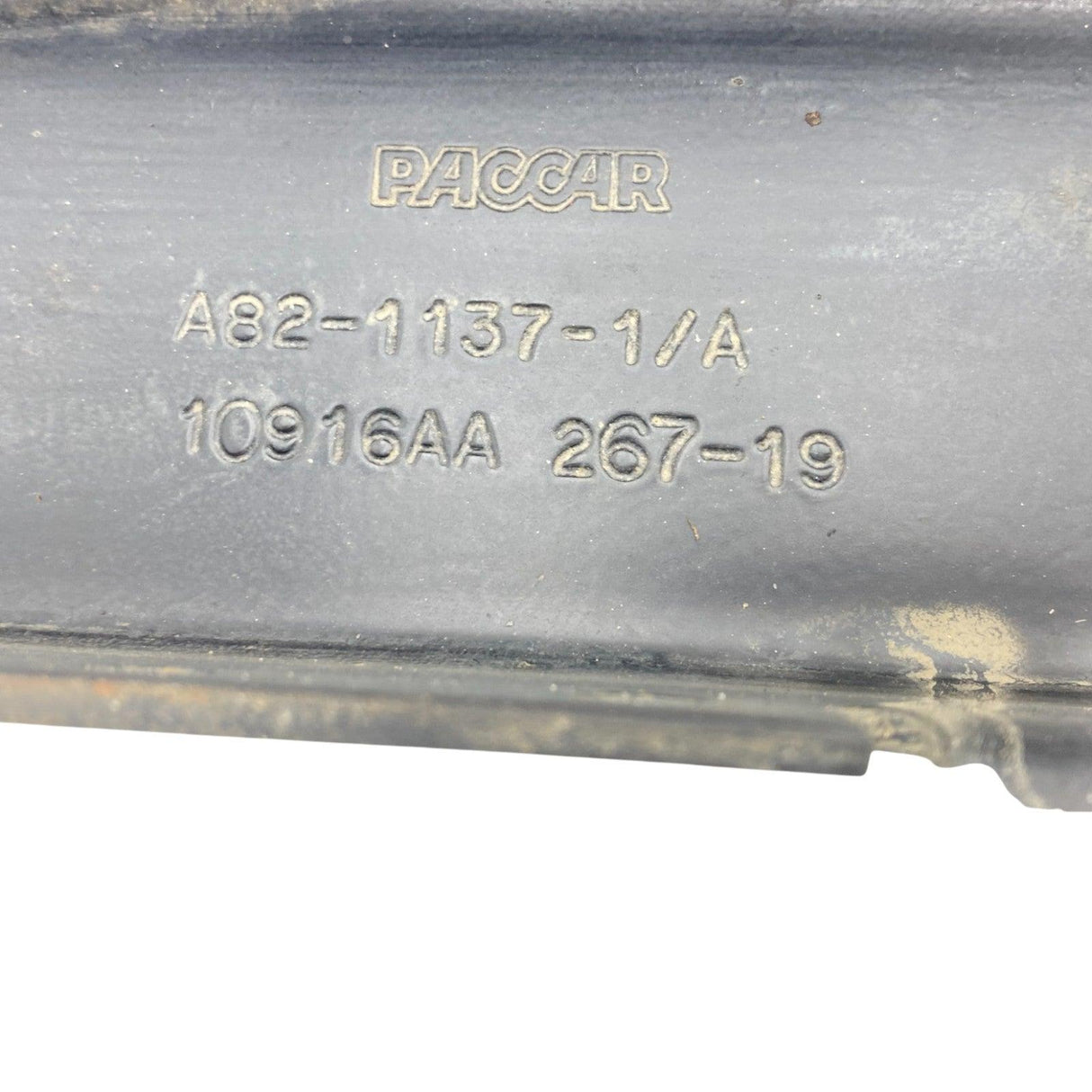 A82-1137-1A Genuine Paccar Bracket - Second Truck Parts