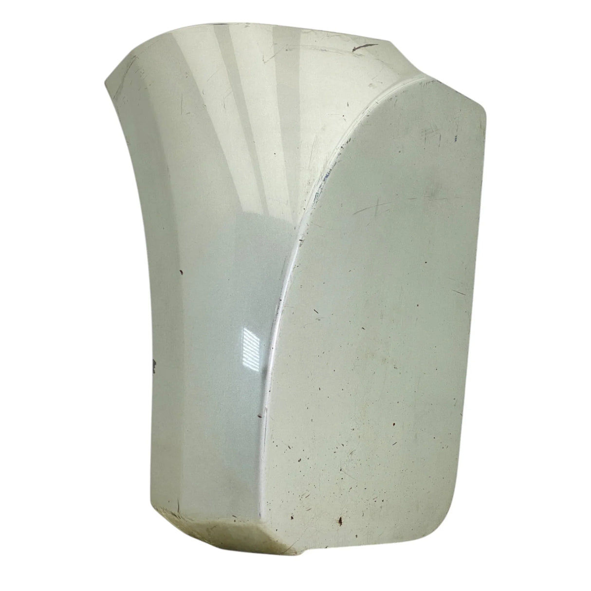 N35-1133 Genuine Kenworth Left Split Fender T680 - Second Truck Parts