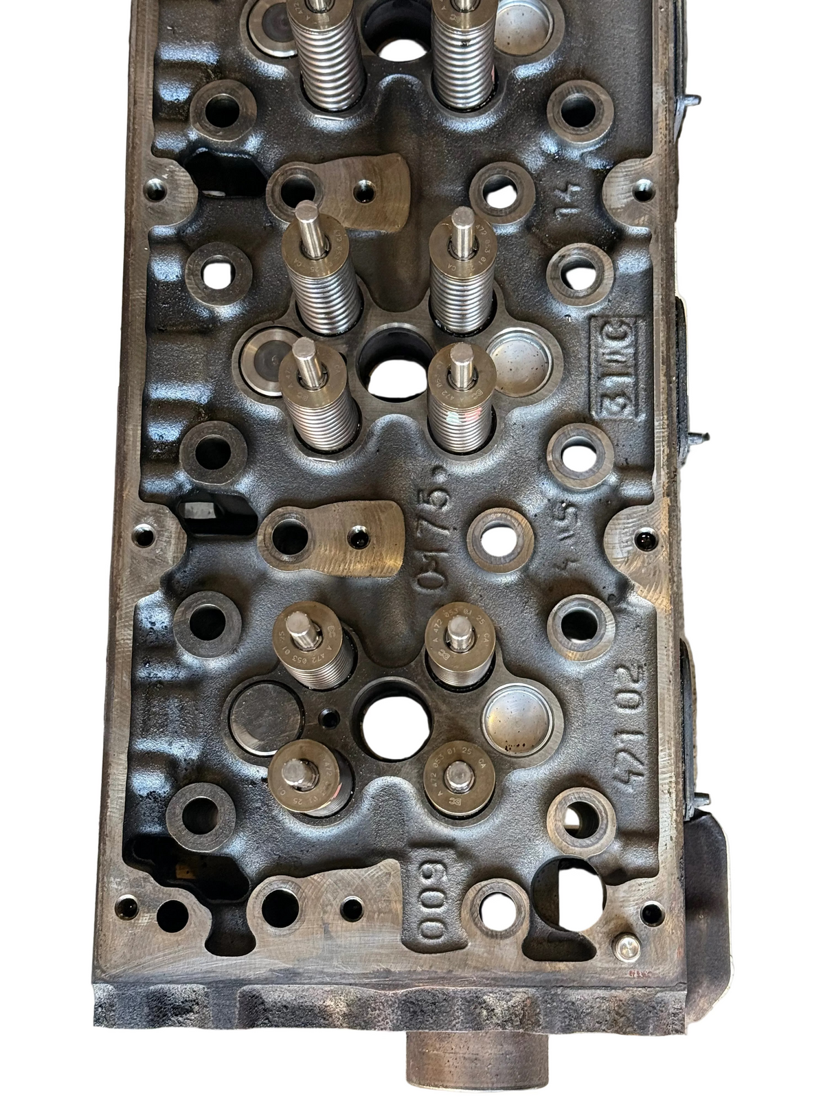 47102 Genuine Detroit Diesel Engine Cylinder Head - Second Truck Parts