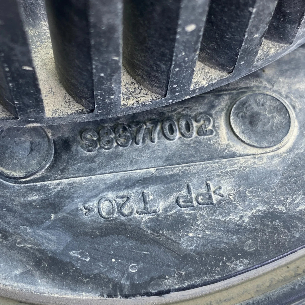 S8377002 Genuine Mack Blower Motor CXP613 - Second Truck Parts