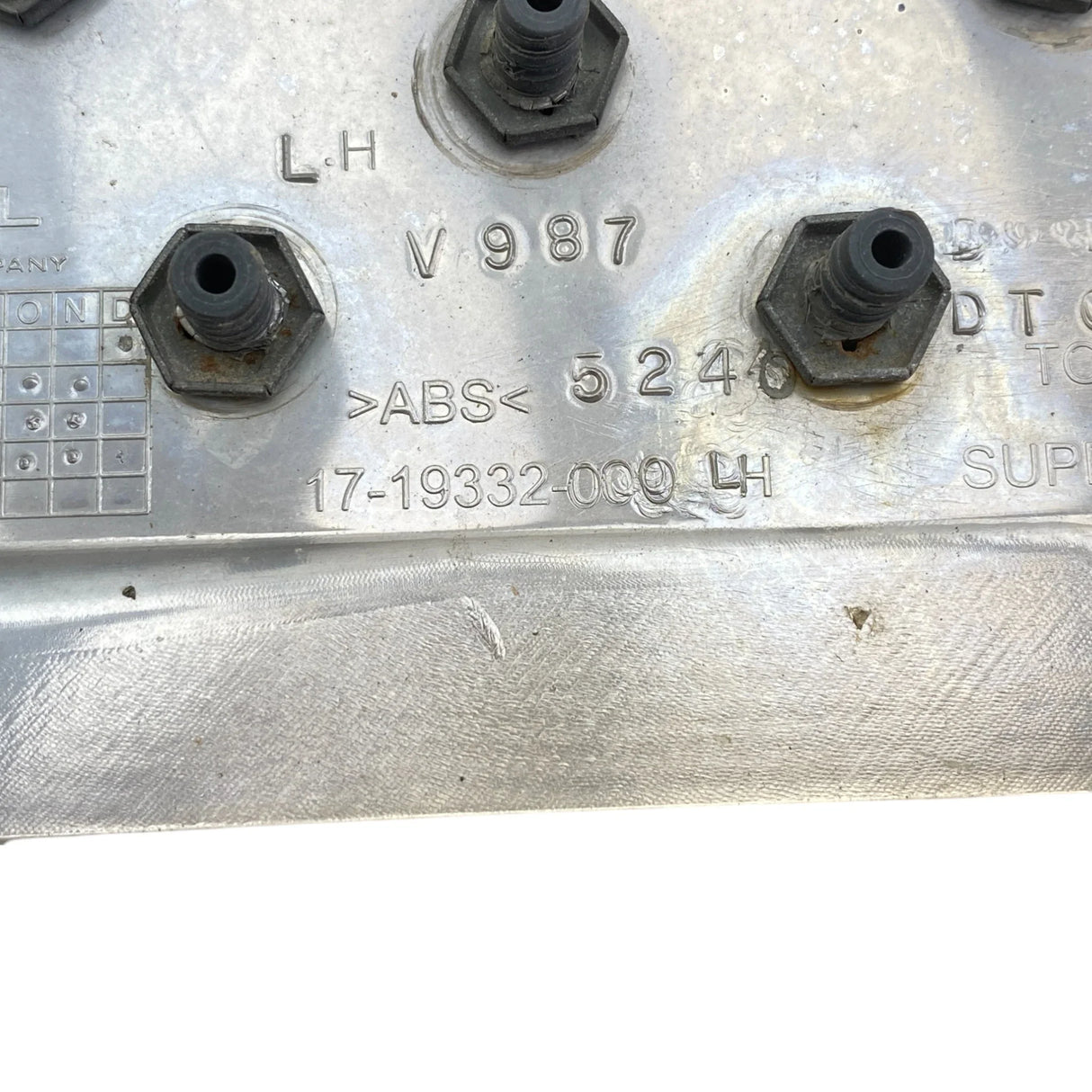 17-19332-000 Genuine Western Star Left Air Intake Bezel - Second Truck Parts