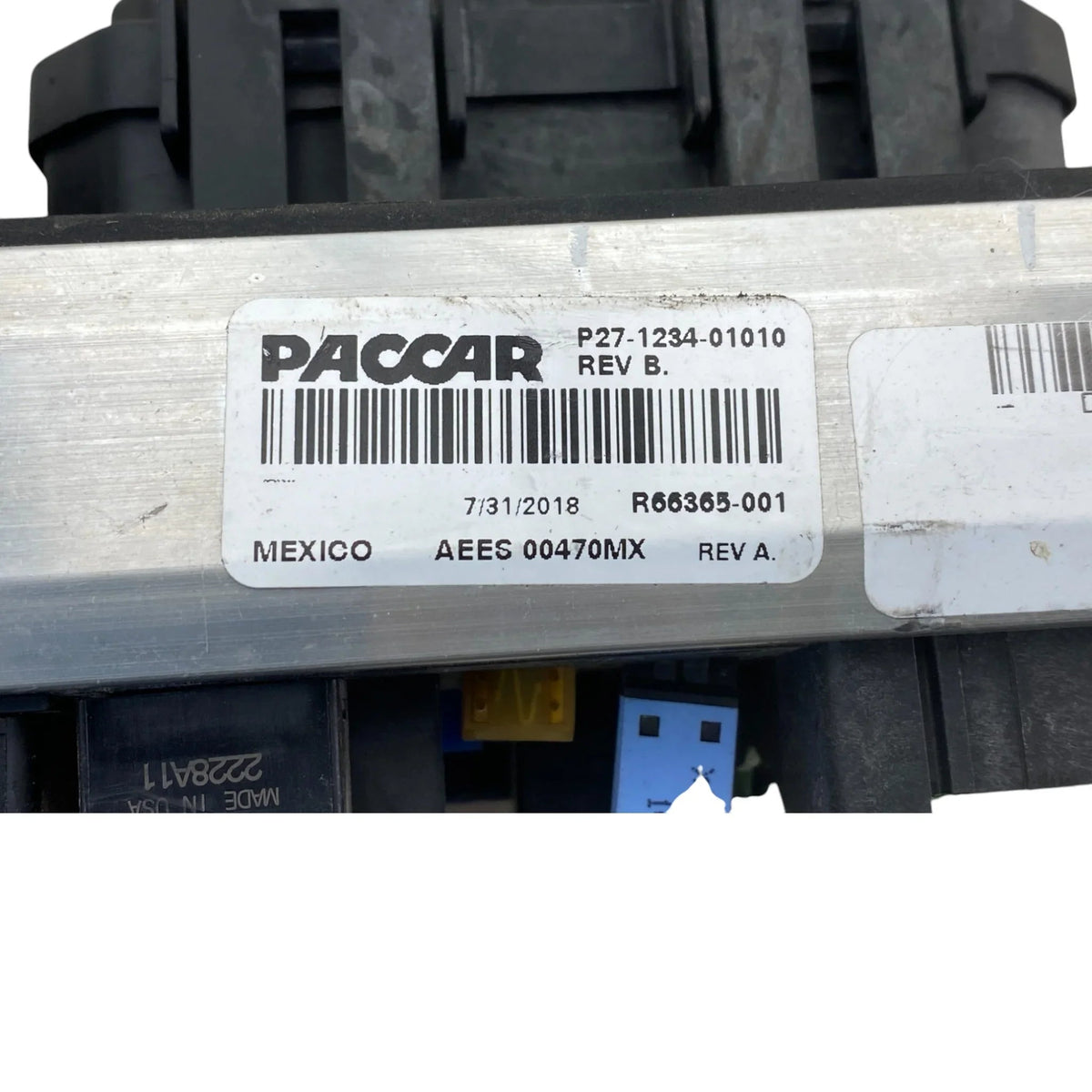 P27-1234-01010 Genuine Paccar Complete Fuse Box Module - Second Truck Parts