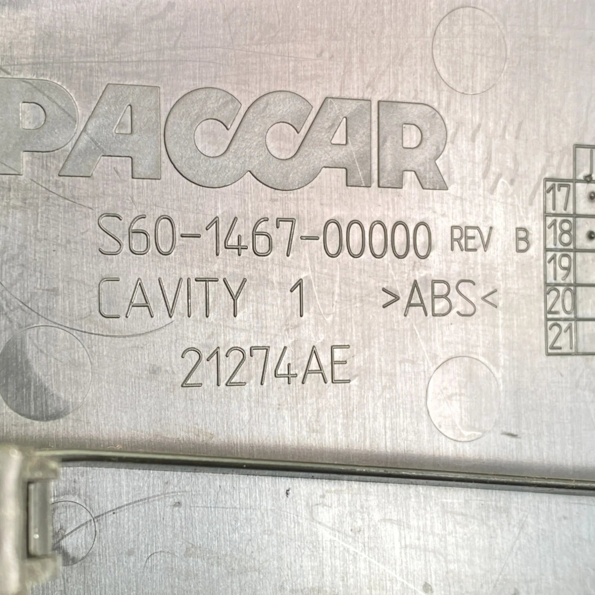 S60-1467-00000 Genuine Paccar Steering Column Cover