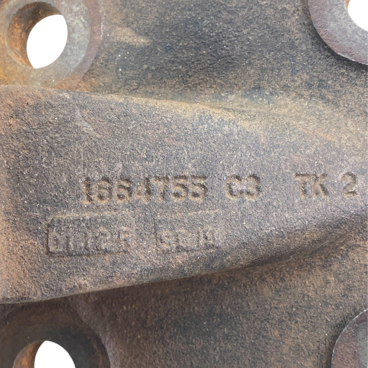 1664755C3 Genuine International Rear Bracket Engine - Second Truck Parts