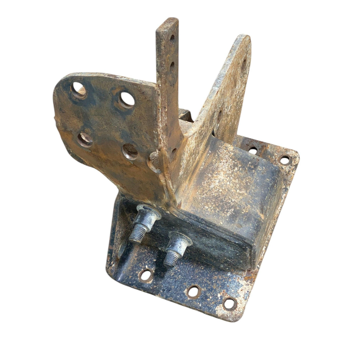 HLHXE-10050 Genuine Paccar Right Tow Hook With Bracket - Second Truck Parts