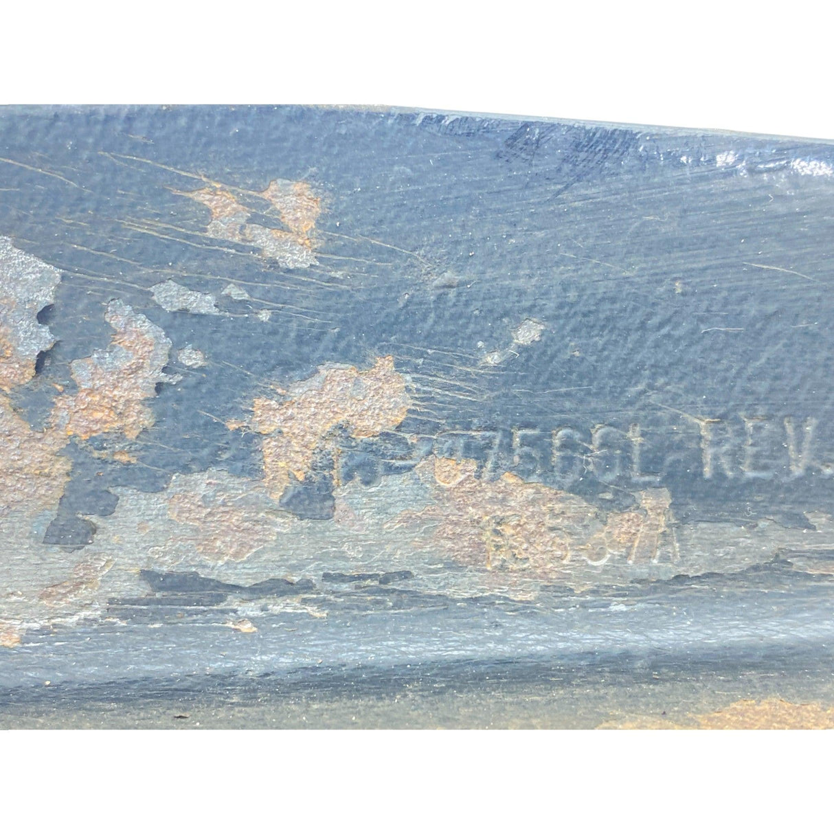 15-07566L Genuine Paccar Left Side Box Bracket - Second Truck Parts