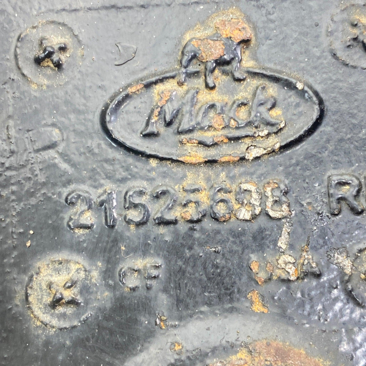 21525698 Genuine Volvo Right Spring Hanger - Second Truck Parts