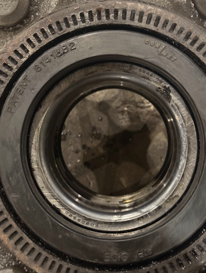 10001280 Genuine ConMet Hub - Second Truck Parts