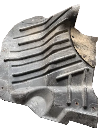 3611075C93 Genuine International Right Hand Fender Inner Panel