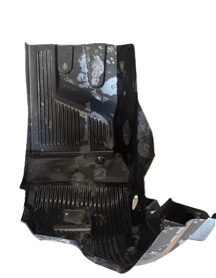 84730925 Genuine Mack Left Side Splash Shield