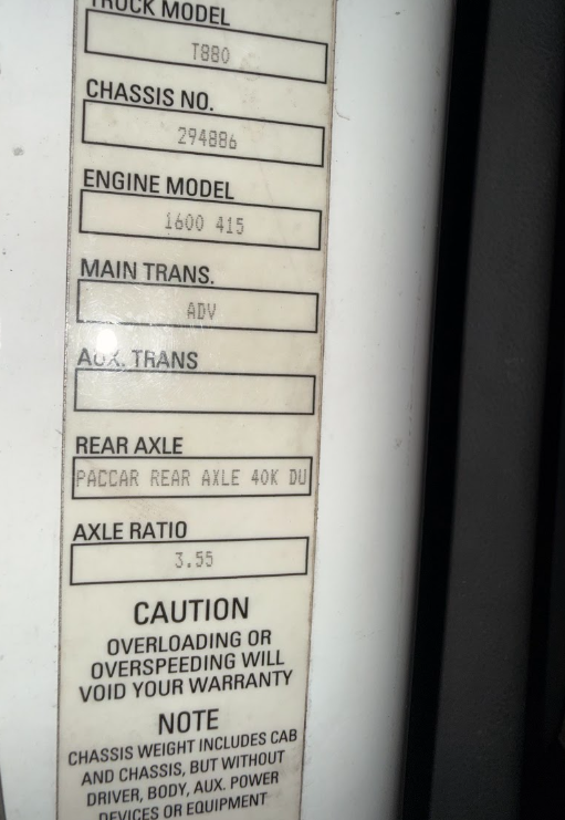 R25-1287-001 Genuine Kenworth Left Hand White Door T680/T880 - Second Truck Parts